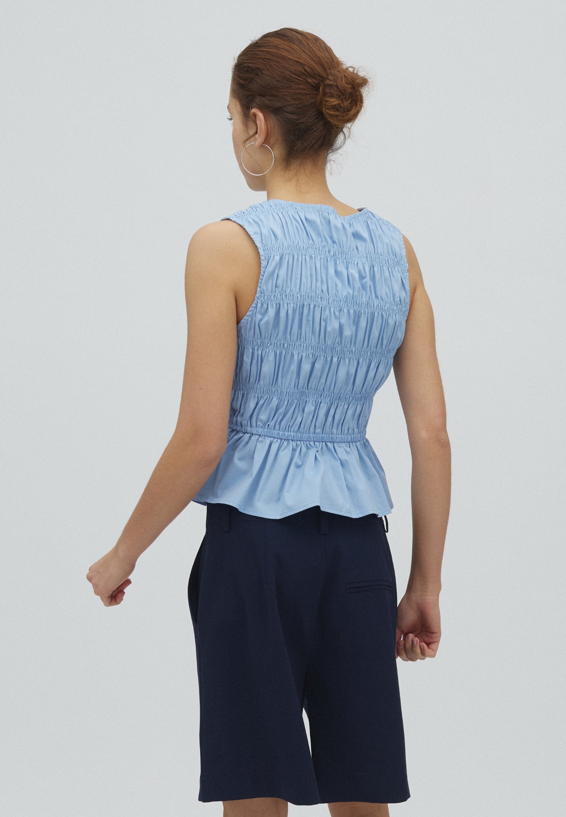 Cyra-M_Pale Blue Air_Model_2