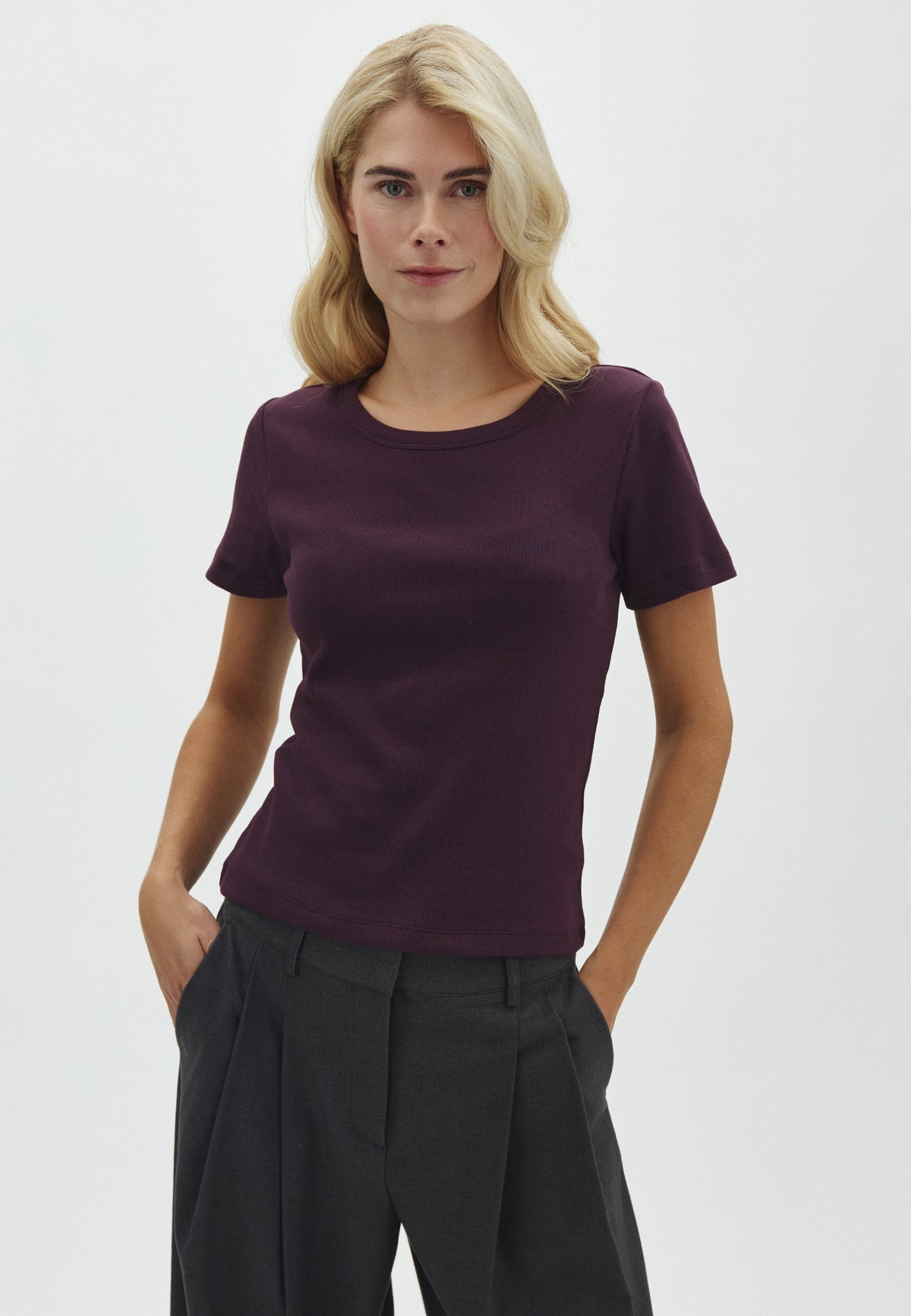 Otis-M_Deep Purple_Model_0